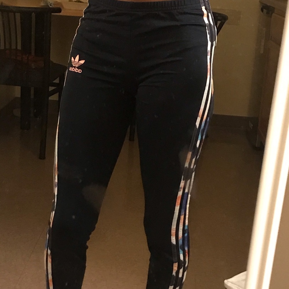 Adidas leggings